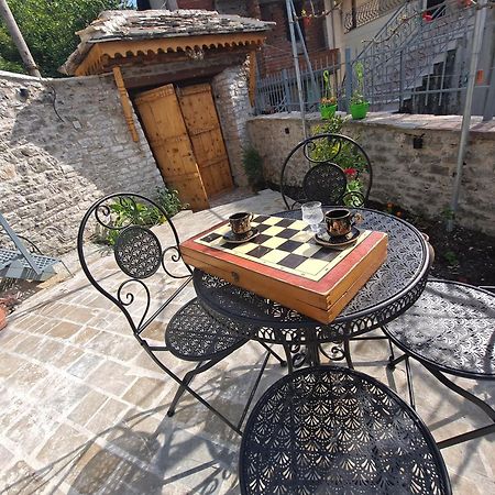"Villa 70" Guesthouse Gjirokastra Kültér fotó
