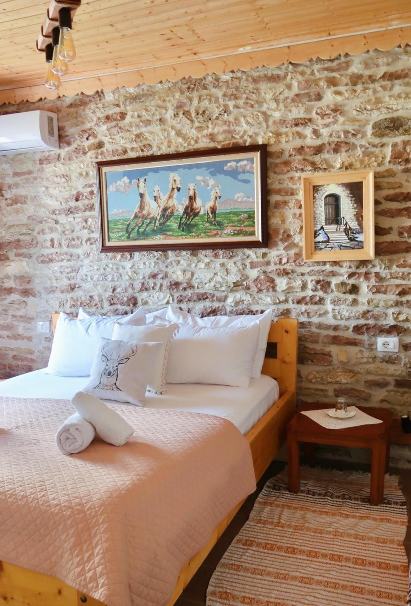 "Villa 70" Guesthouse Gjirokastra Kültér fotó