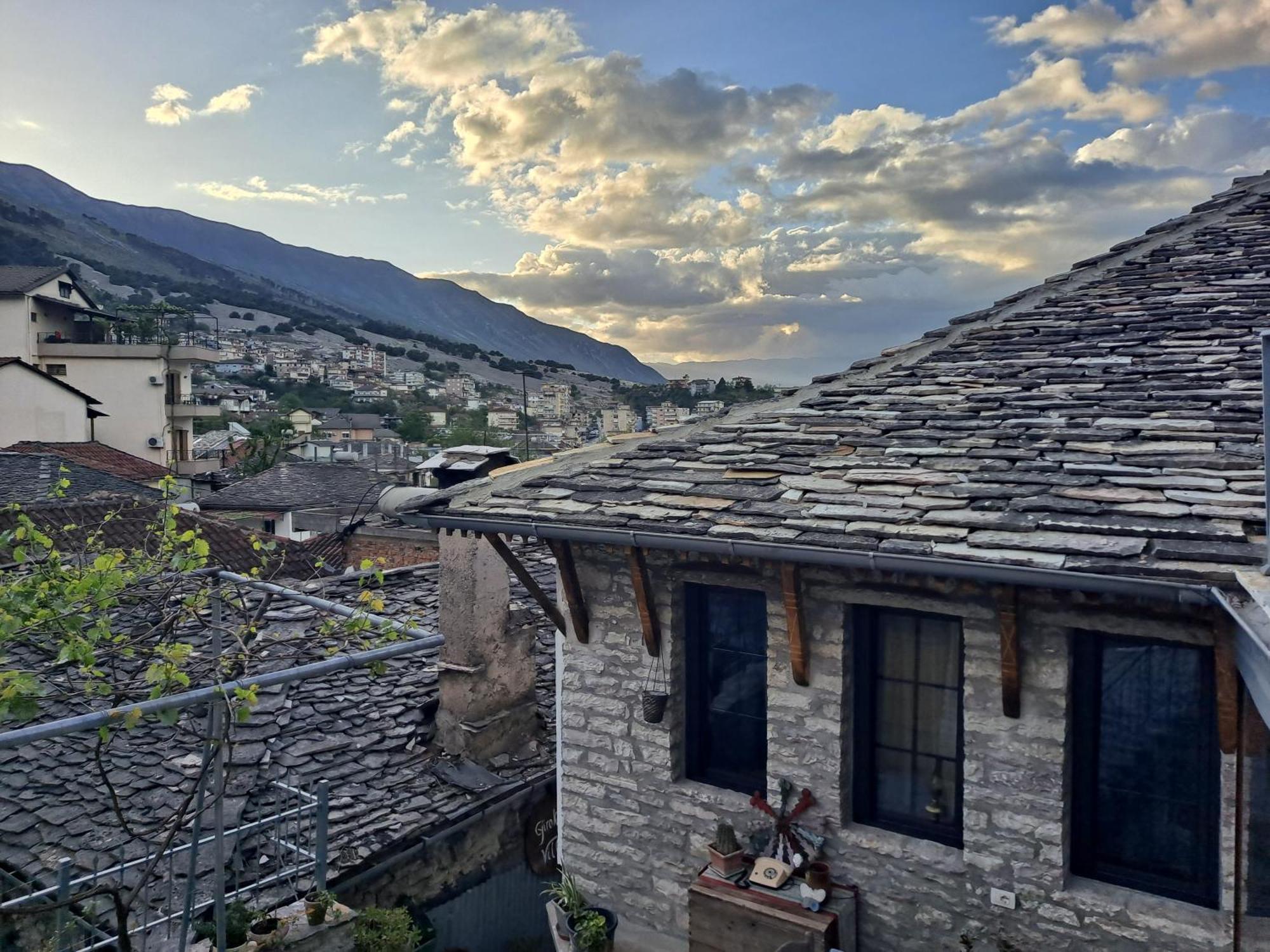 "Villa 70" Guesthouse Gjirokastra Kültér fotó